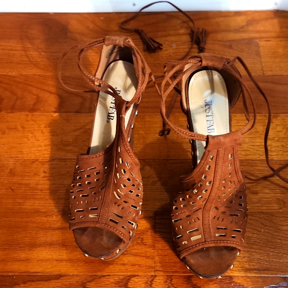 JustFab Brown Lace-Up Wedge Shoes